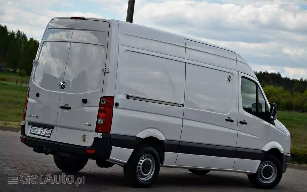 VOLKSWAGEN Crafter 