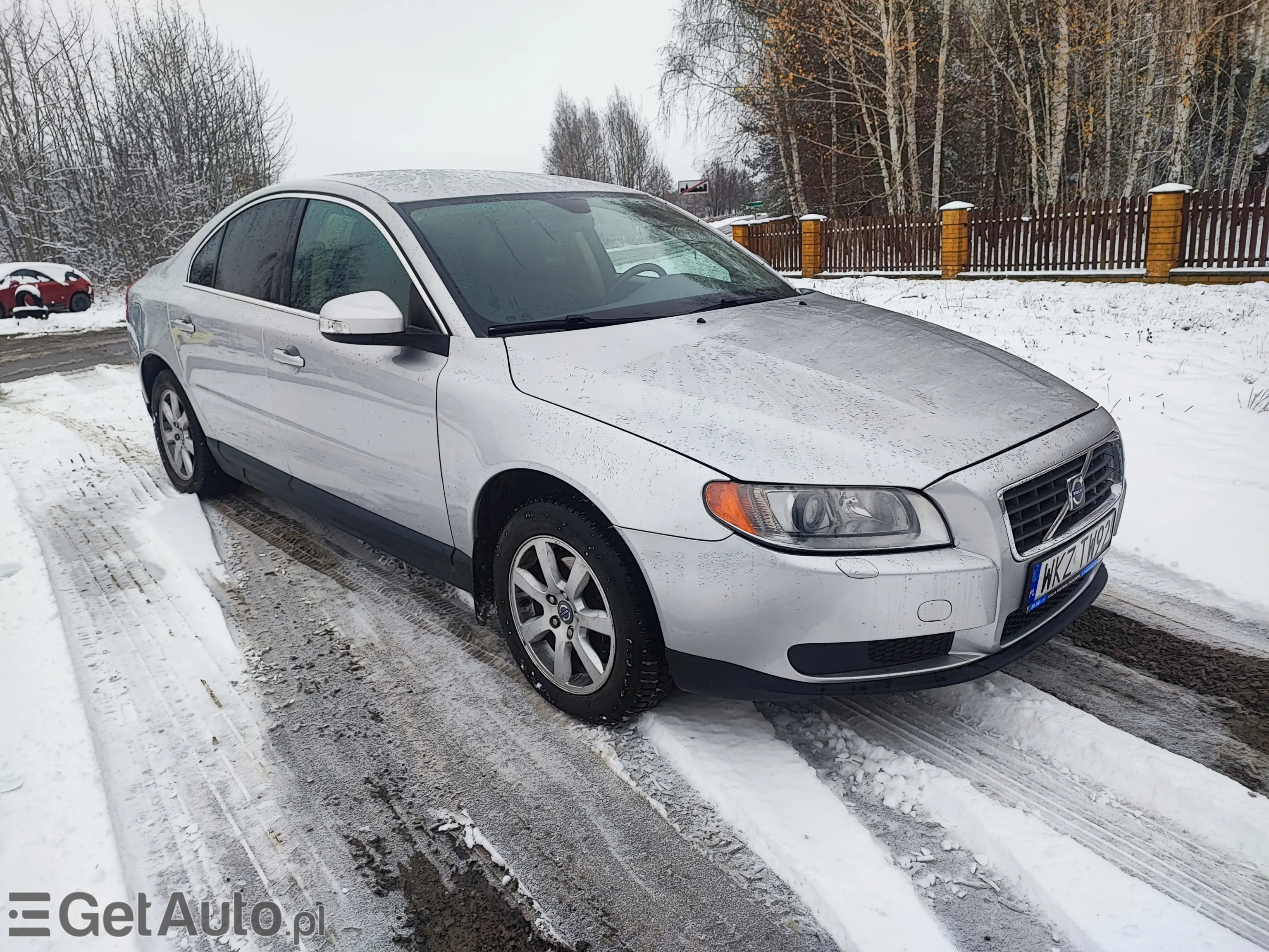 VOLVO S80 