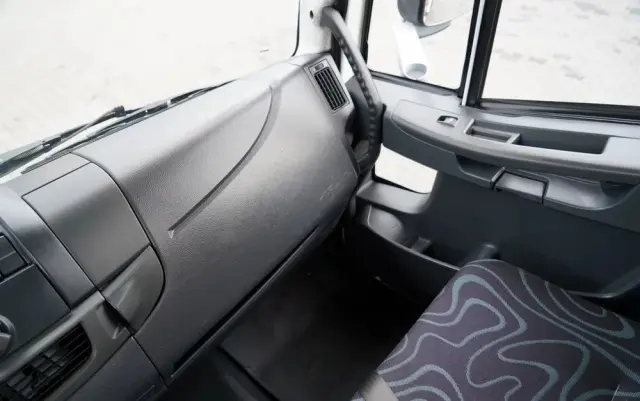 IVECO EUROCARGO 190EL32  / Wywrotka + HDS / HYDROBURTA / BORDMATIC / 3 STRONNY KIPPER - 3.5 M / EURO 6 