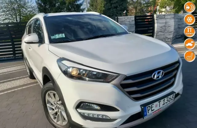 HYUNDAI Tucson 