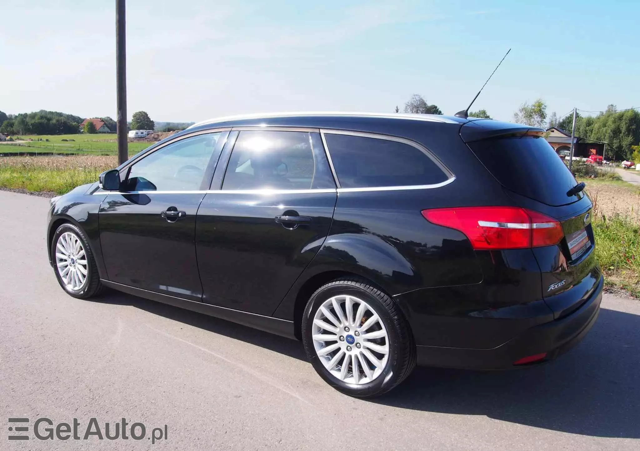 FORD Focus 1.0 EcoBoost Titanium