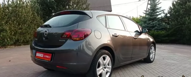 OPEL Astra 