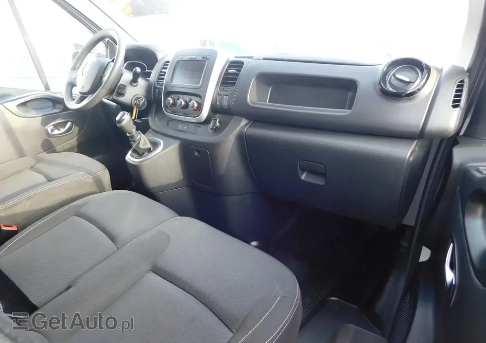 RENAULT Trafic 2.0 dCi