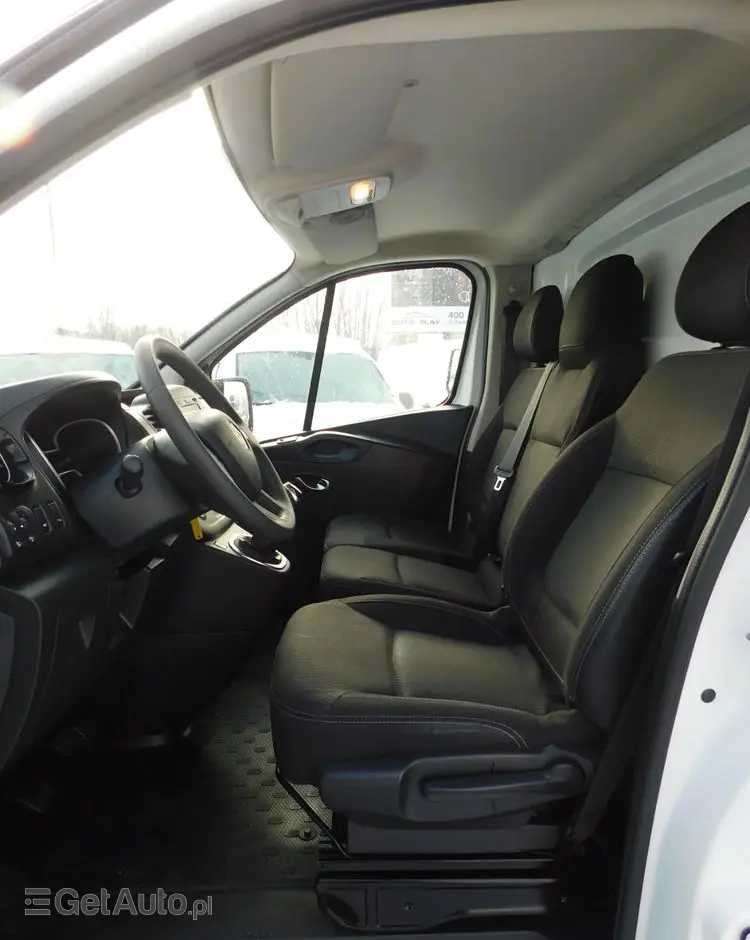 RENAULT Trafic 2.0 dCi