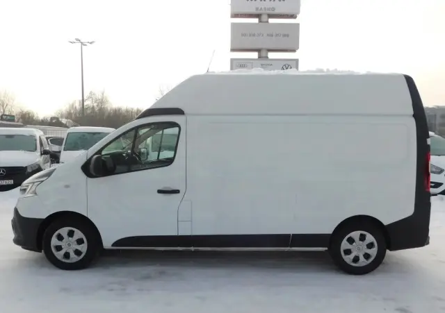RENAULT Trafic 2.0 dCi