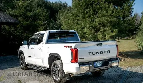 TOYOTA Tundra 