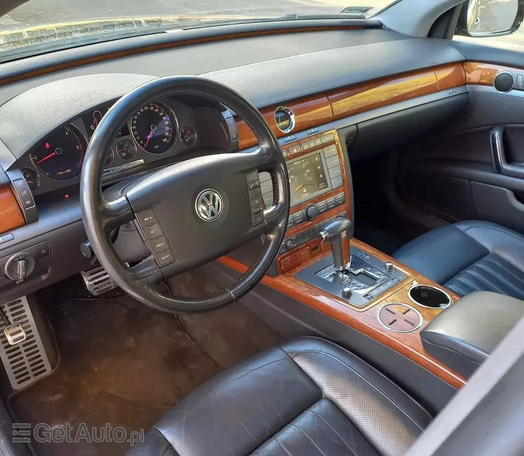 VOLKSWAGEN Phaeton 