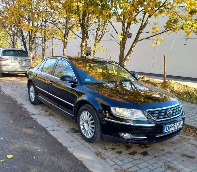 VOLKSWAGEN Phaeton 