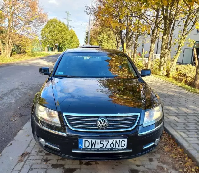 VOLKSWAGEN Phaeton 