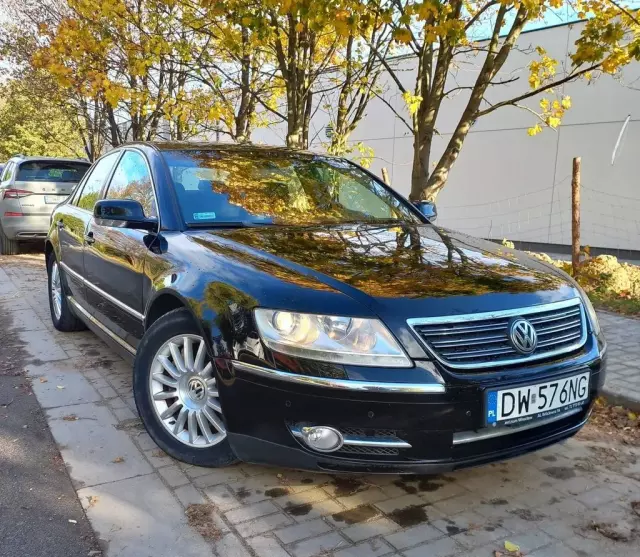 VOLKSWAGEN Phaeton 