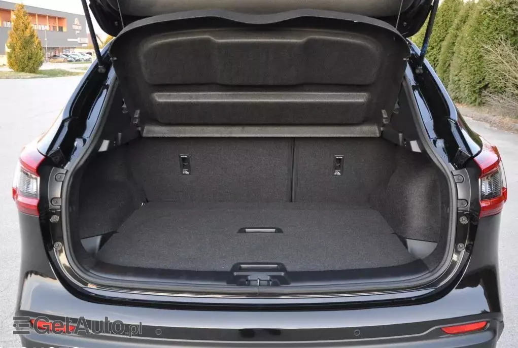 NISSAN Qashqai N-Connecta