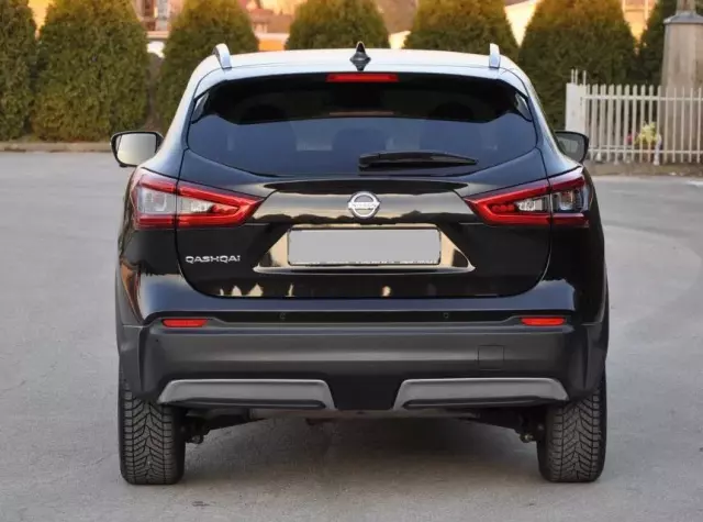 NISSAN Qashqai N-Connecta