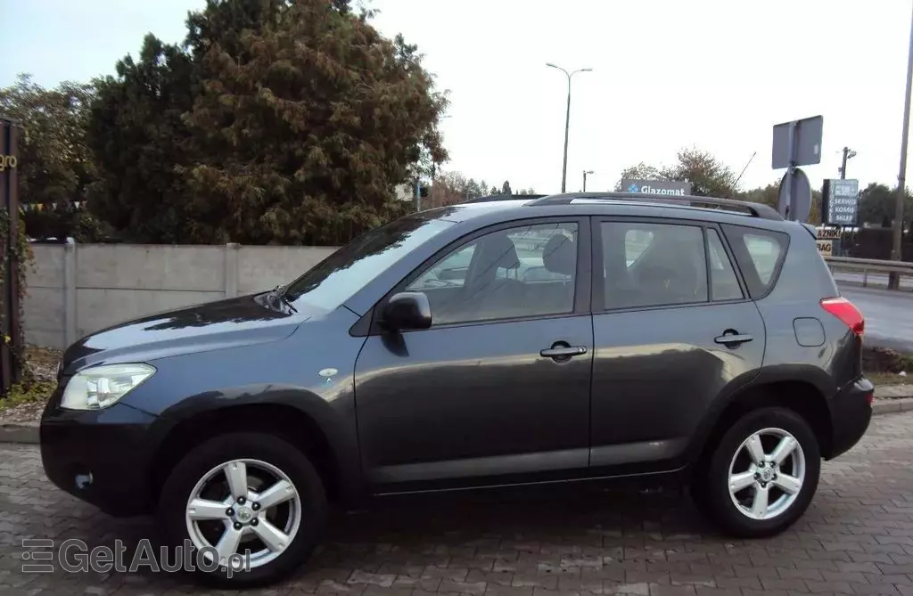TOYOTA Rav 4 