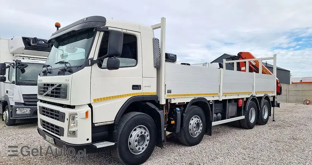 VOLVO FM 440 8x4 Hds/17m/Pilot 