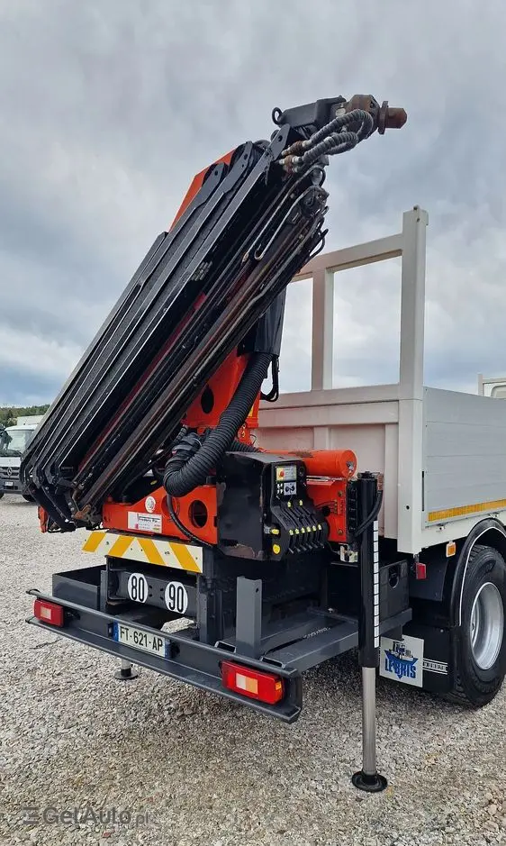 VOLVO FM 440 8x4 Hds/17m/Pilot 