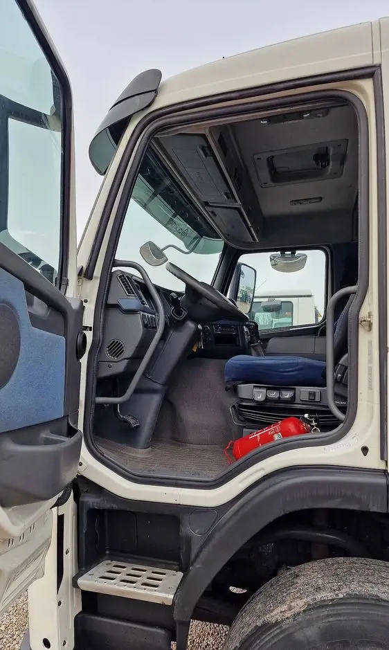 VOLVO FM 440 8x4 Hds/17m/Pilot 