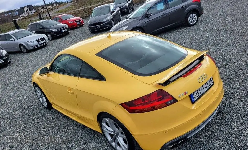 AUDI TT 