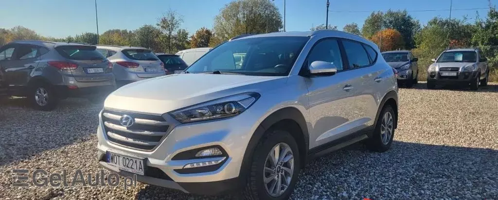 HYUNDAI Tucson 