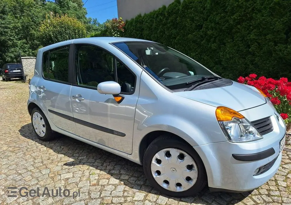 RENAULT Modus 1.6 16V ESP Dynamique