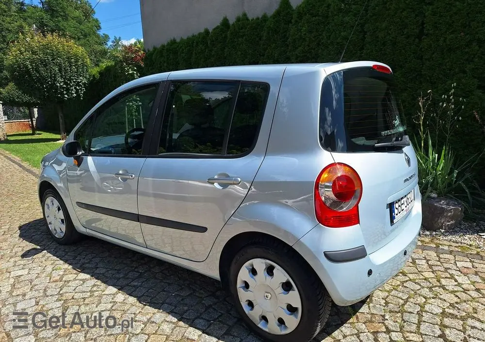 RENAULT Modus 1.6 16V ESP Dynamique