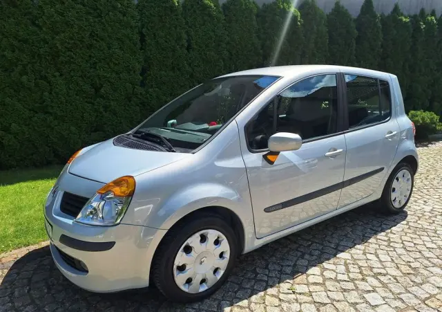 RENAULT Modus 1.6 16V ESP Dynamique