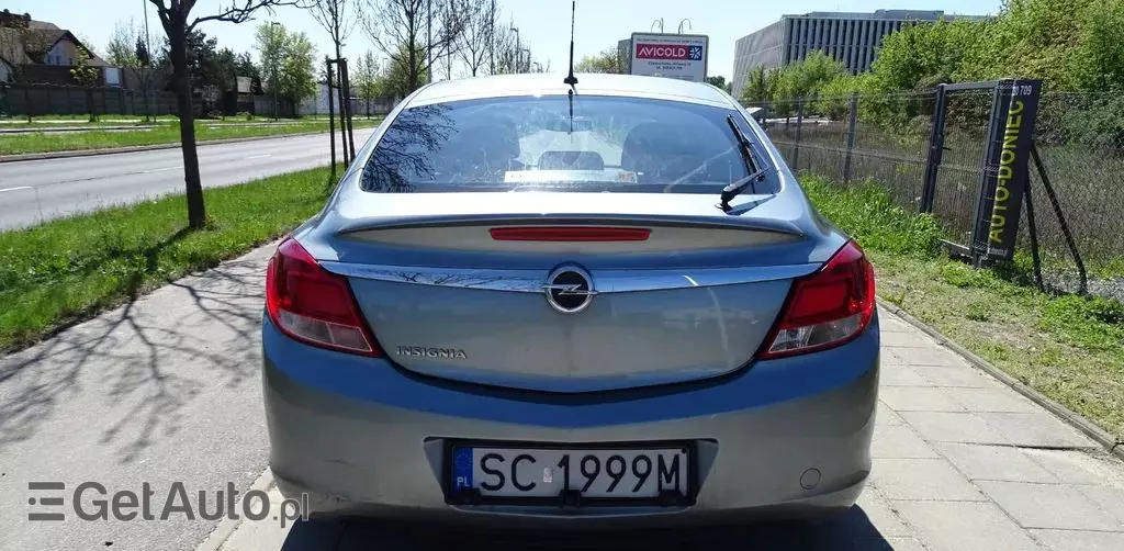 OPEL Insignia 
