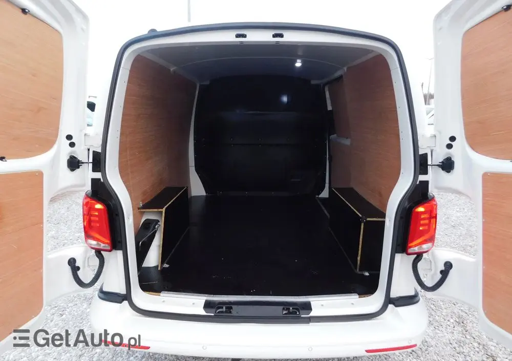 VOLKSWAGEN Transporter L1H1 Plus Comfortline DSG