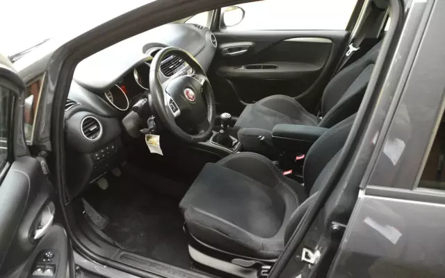 FIAT Punto 0.9 Twinair Easy Pakiet Easy Plus S&S