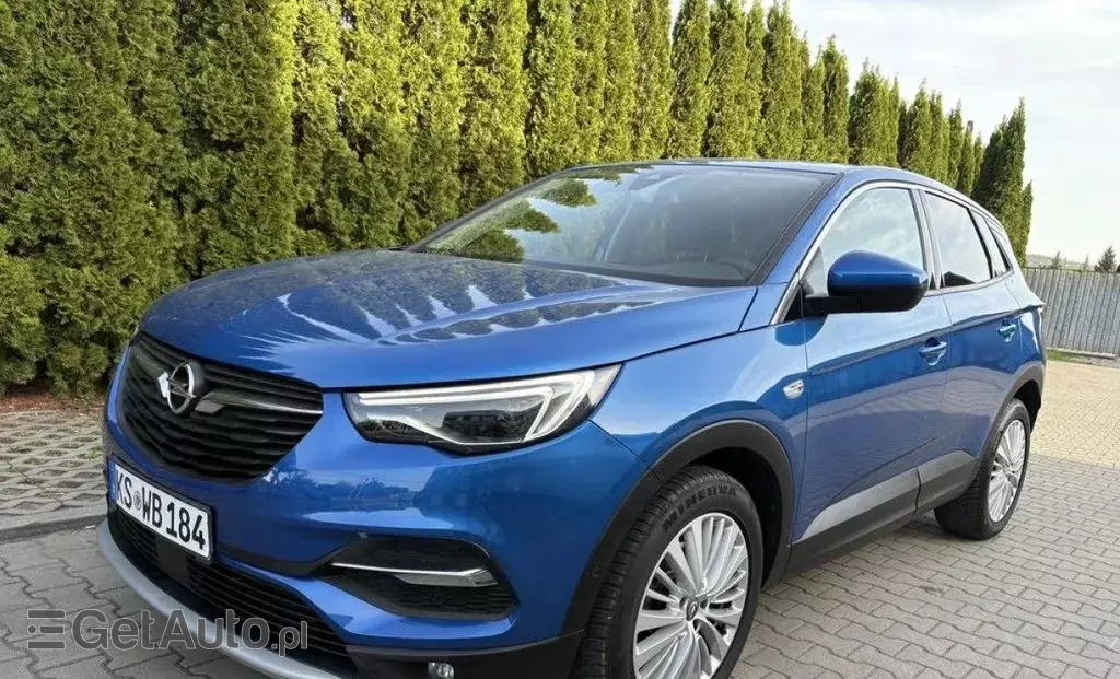 OPEL Grandland 
