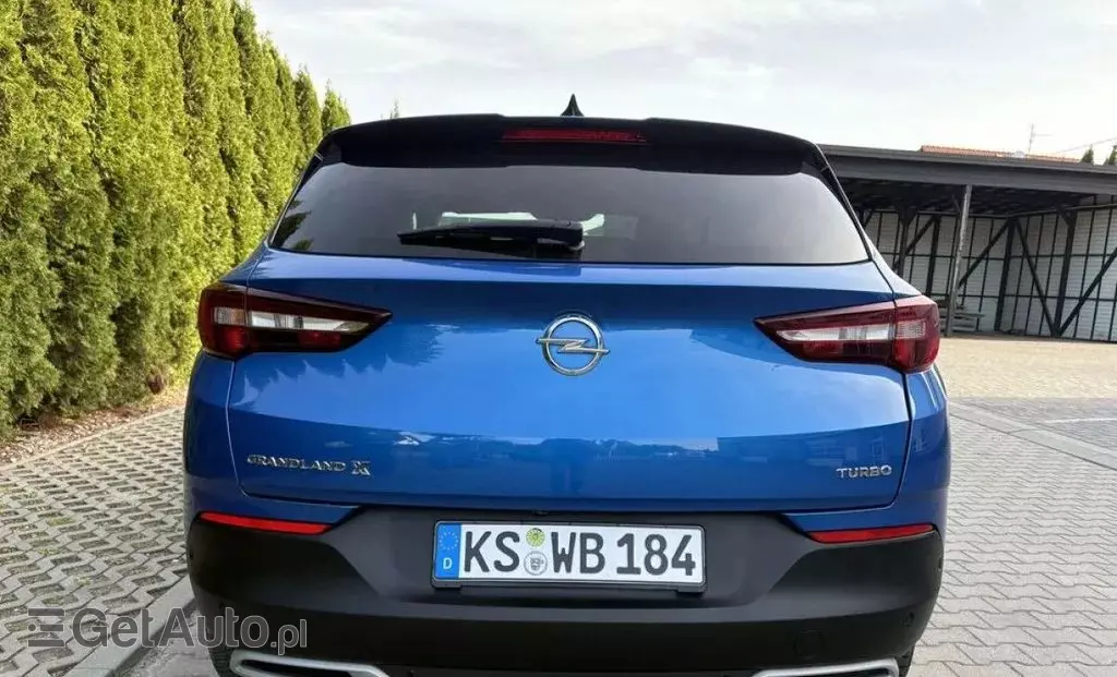 OPEL Grandland 