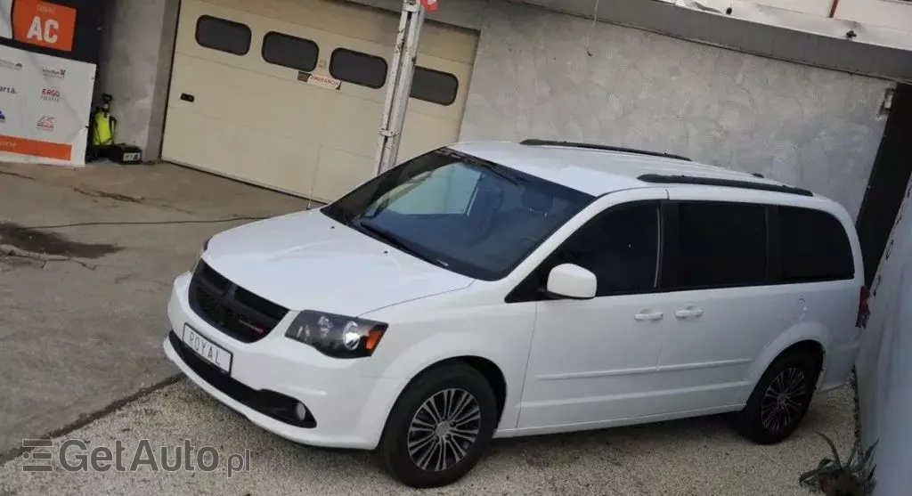 DODGE Grand Caravan 
