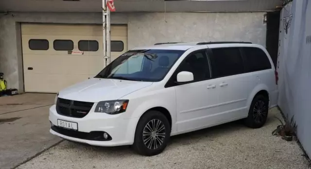 DODGE Grand Caravan 