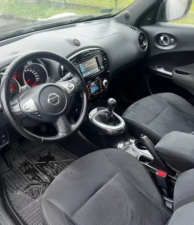 NISSAN Juke 