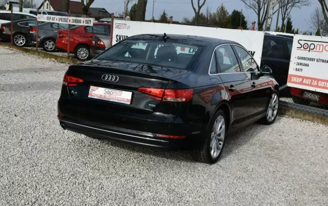 AUDI A4 2.0 TDI Design S tronic