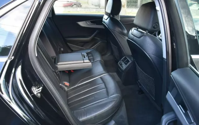 AUDI A4 2.0 TDI Design S tronic