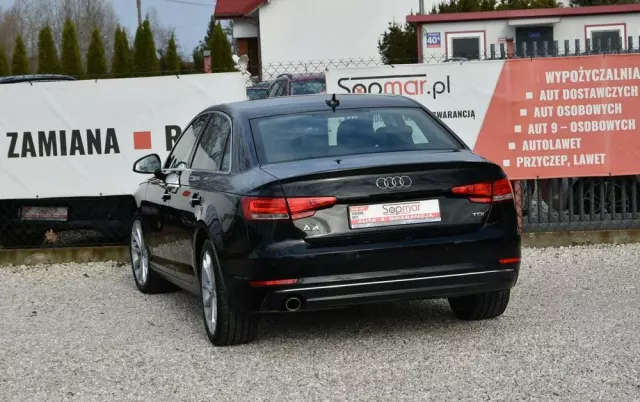 AUDI A4 2.0 TDI Design S tronic