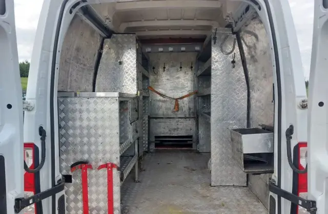 RENAULT Master 