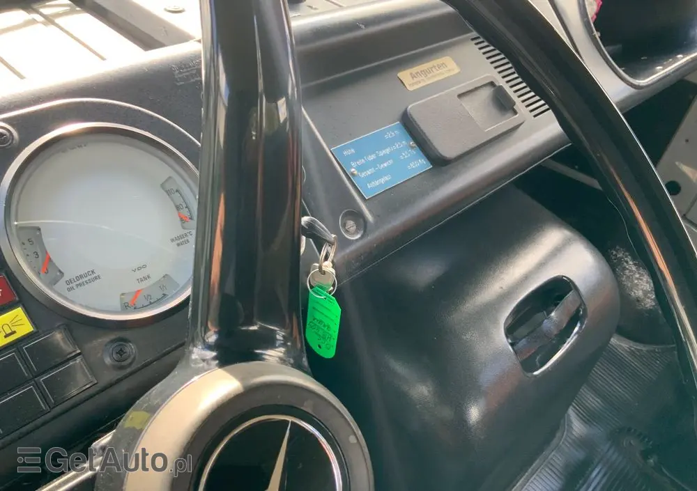 MERCEDES-BENZ L409/G35 