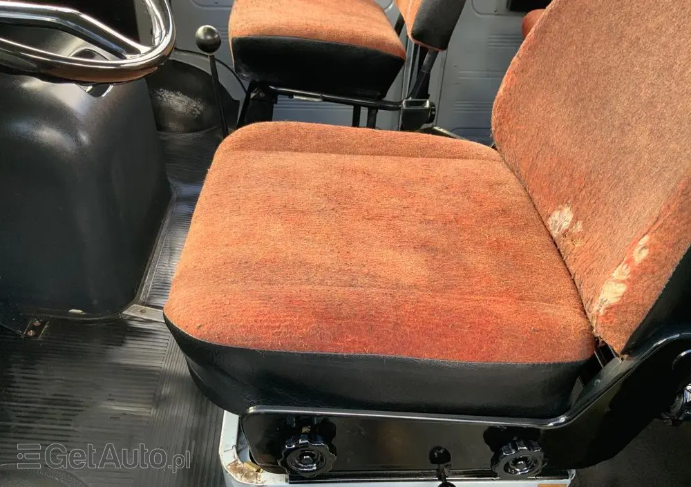 MERCEDES-BENZ L409/G35 