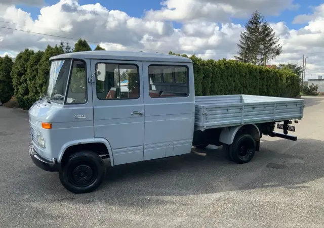 MERCEDES-BENZ L409/G35 