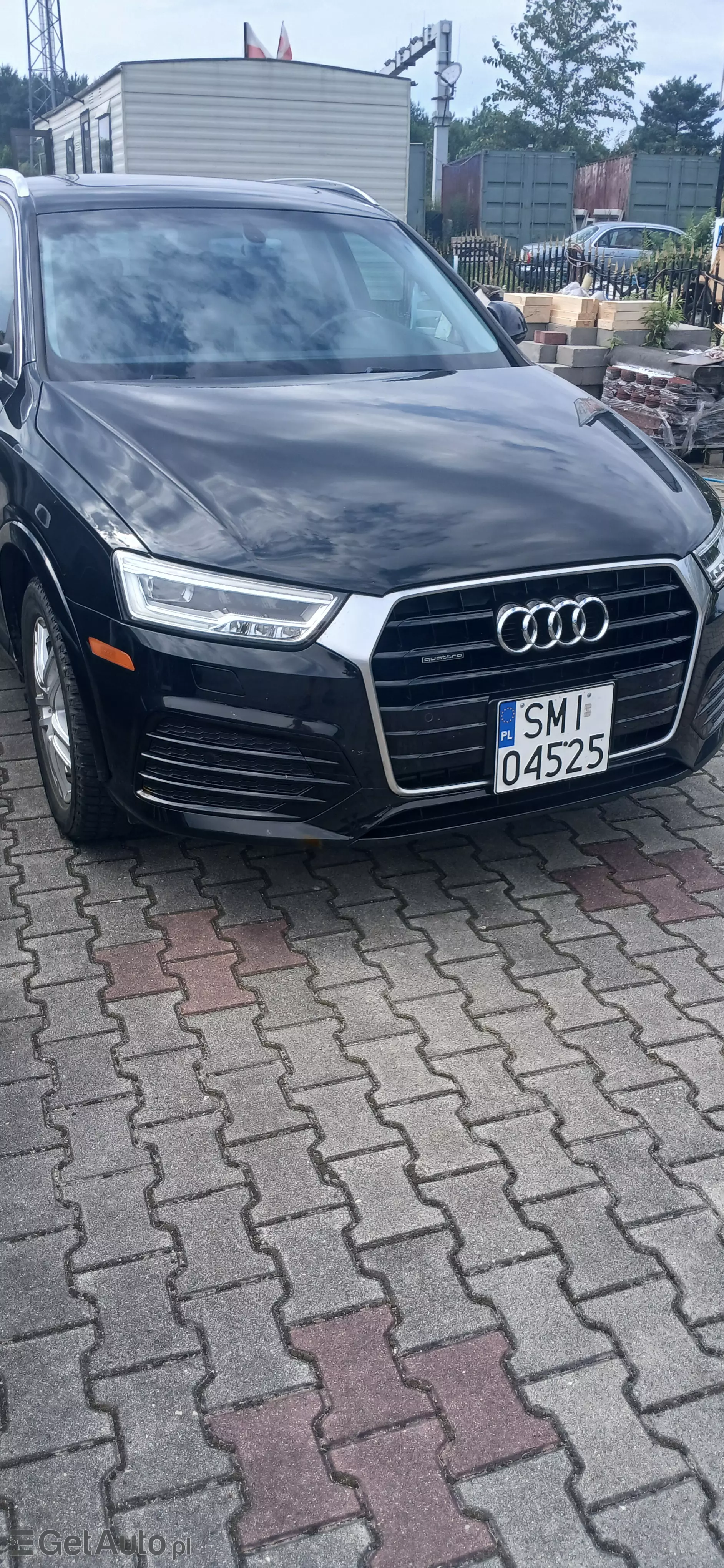 AUDI Q3 