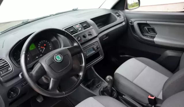 SKODA Roomster 