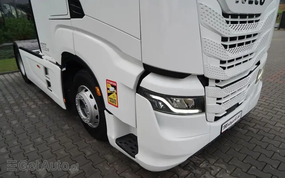 IVECO S-WAY / 480 / RETARDER / KLIMA POSTOJOWA / OPONY 100% 