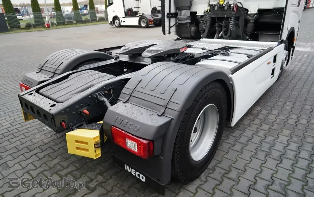 IVECO S-WAY / 480 / RETARDER / KLIMA POSTOJOWA / OPONY 100% 