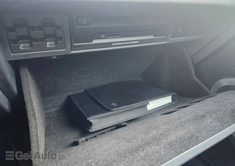 VOLKSWAGEN Golf 1.4 TSI BlueMotion Technology DSG Cup