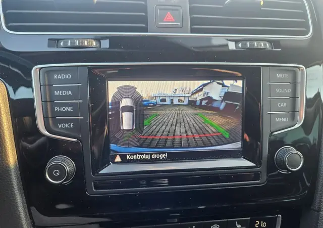 VOLKSWAGEN Golf 1.4 TSI BlueMotion Technology DSG Cup