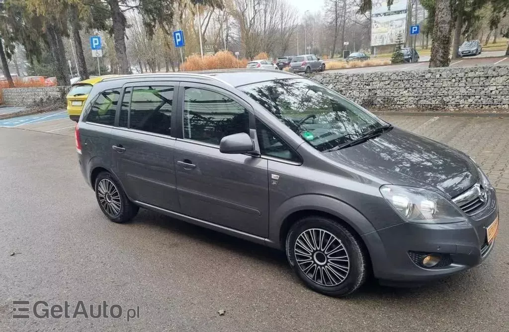 OPEL Zafira 