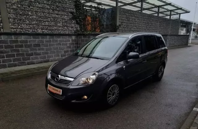 OPEL Zafira 