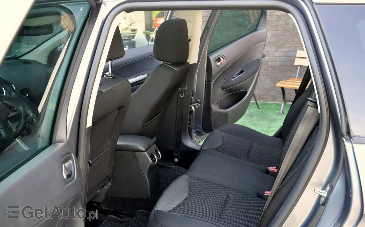 PEUGEOT 308 SW 120 VTi Premium