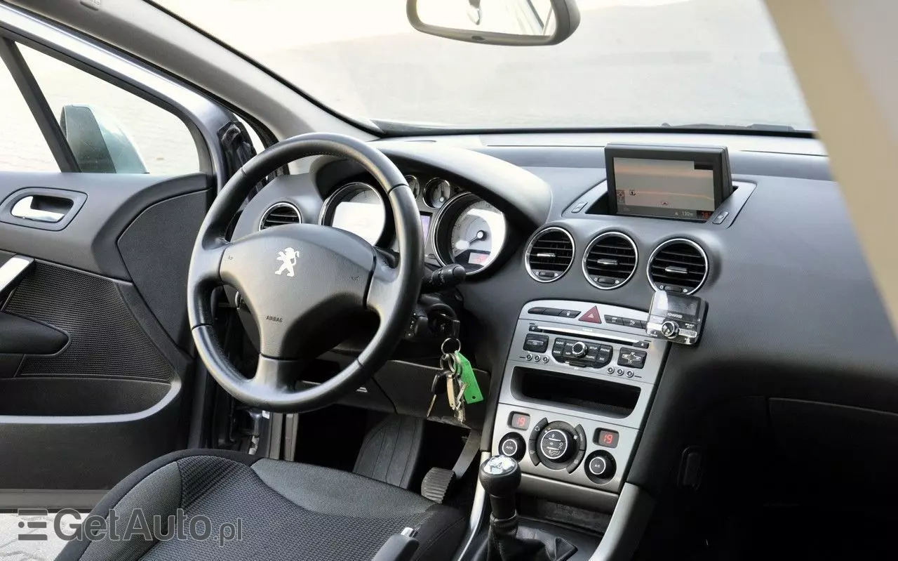 PEUGEOT 308 SW 120 VTi Premium